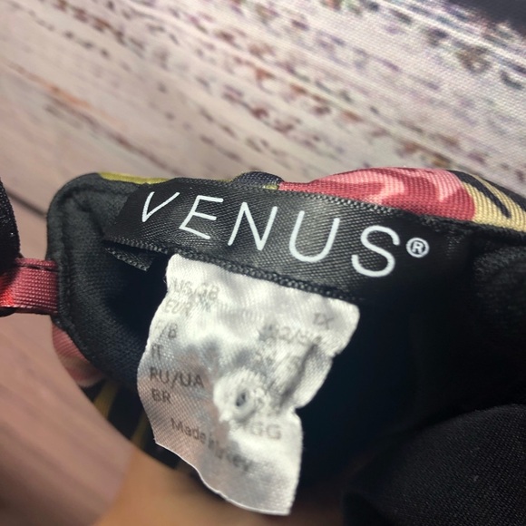 VENUS Black Asymmetrical Dress with Floral Accents 1X NWOT - Picture 10 of 14